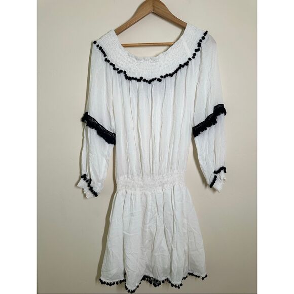 Ontwelfth Black and White Boho Style Off The Shoulder Dress Size Medium NWOT - Picture 3 of 3